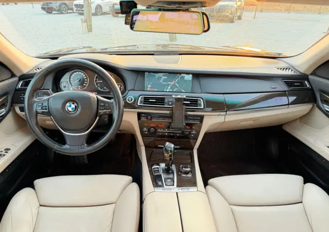 BMW Seria 7 730d