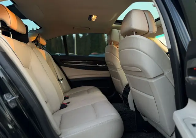 BMW Seria 7 730d