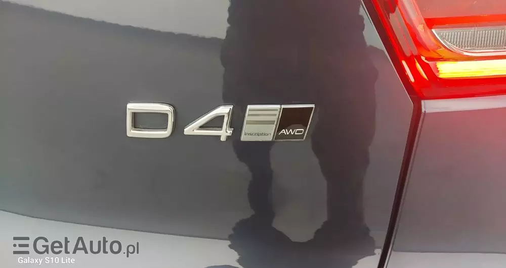 VOLVO XC 40 D4 AWD Geartronic Inscription