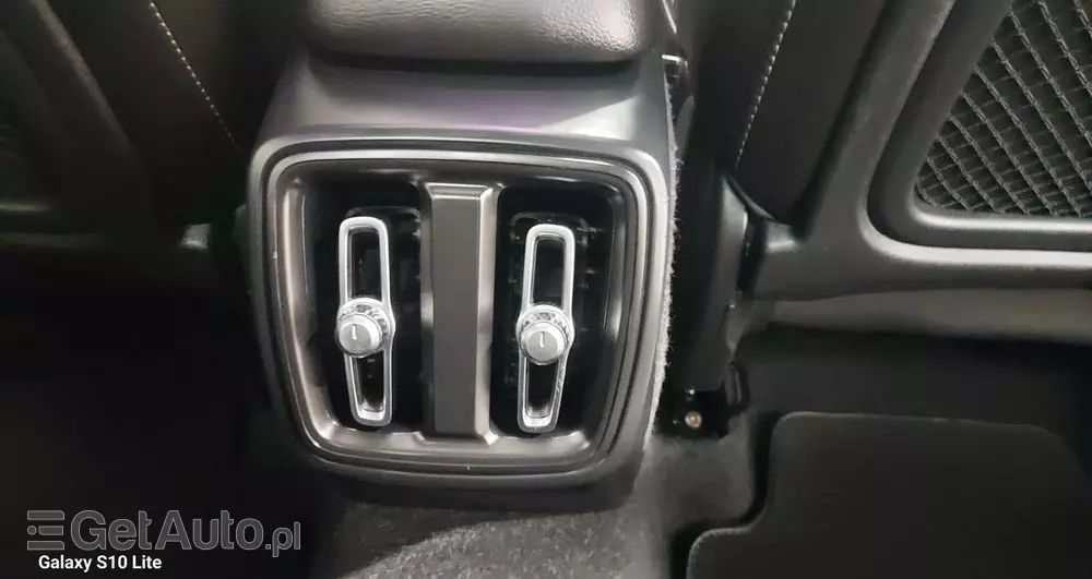 VOLVO XC 40 D4 AWD Geartronic Inscription