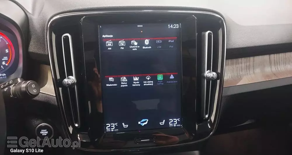 VOLVO XC 40 D4 AWD Geartronic Inscription