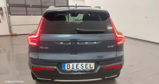 VOLVO XC 40 D4 AWD Geartronic Inscription