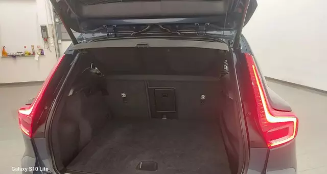 VOLVO XC 40 D4 AWD Geartronic Inscription