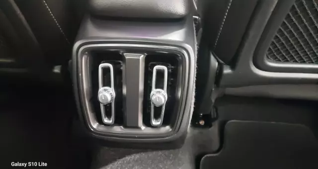 VOLVO XC 40 D4 AWD Geartronic Inscription