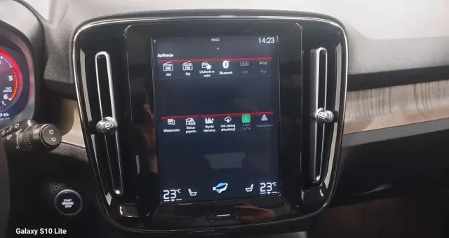 VOLVO XC 40 D4 AWD Geartronic Inscription