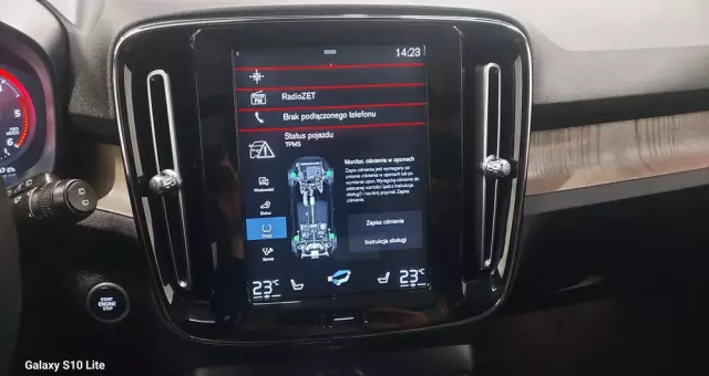 VOLVO XC 40 D4 AWD Geartronic Inscription