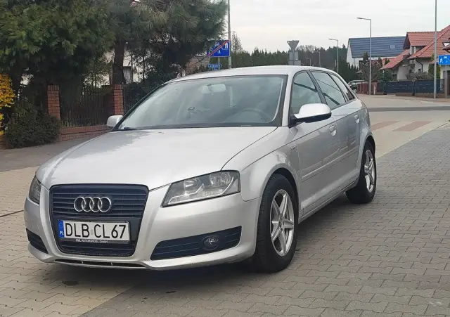 AUDI A3 Sportback 