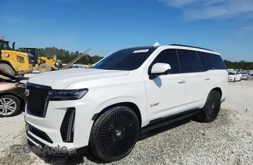 CADILLAC Escalade 