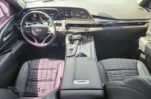 CADILLAC Escalade 