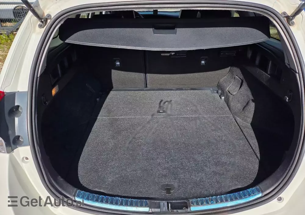 TOYOTA Auris 1.8 VVT-i Hybrid Automatik Executive