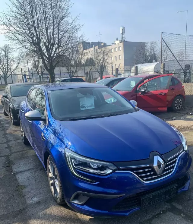 RENAULT Megane 