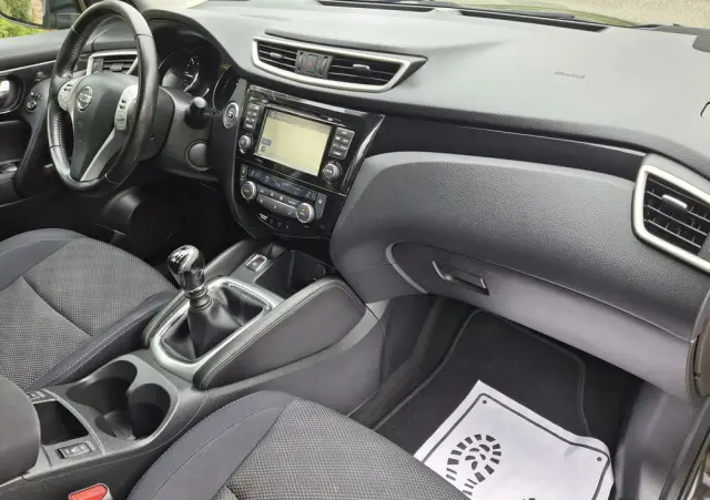 NISSAN Qashqai 1.5 dCi Tekna