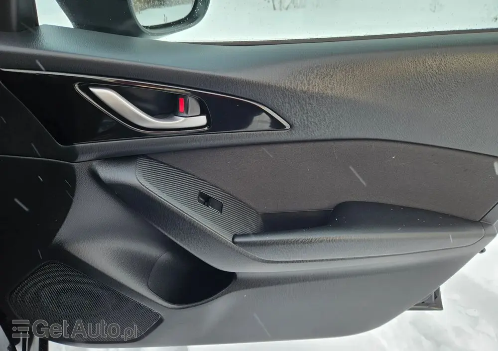 MAZDA 3 SKYACTIV-G 120 Exclusive-Line