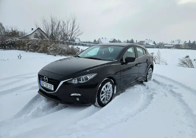 MAZDA 3 SKYACTIV-G 120 Exclusive-Line