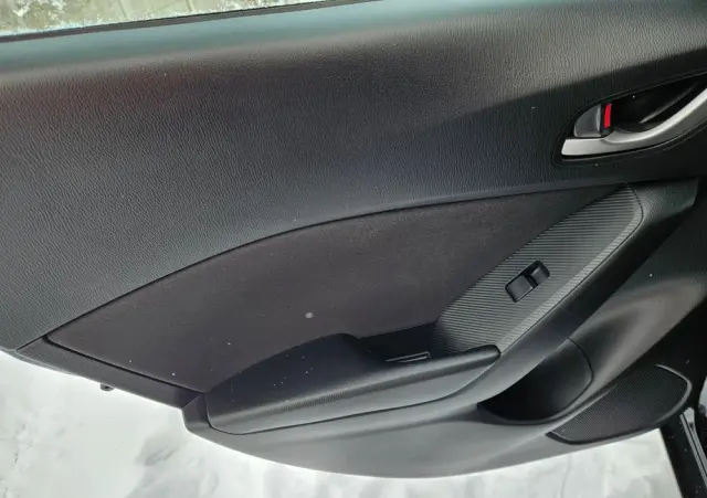 MAZDA 3 SKYACTIV-G 120 Exclusive-Line