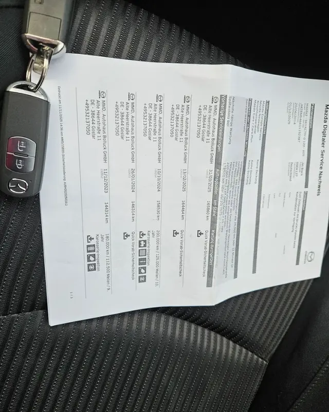 MAZDA 3 SKYACTIV-G 120 Exclusive-Line