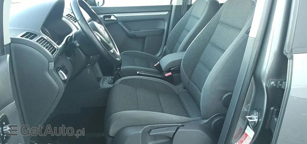 VOLKSWAGEN Touran 1.6 TDI DPF Highline