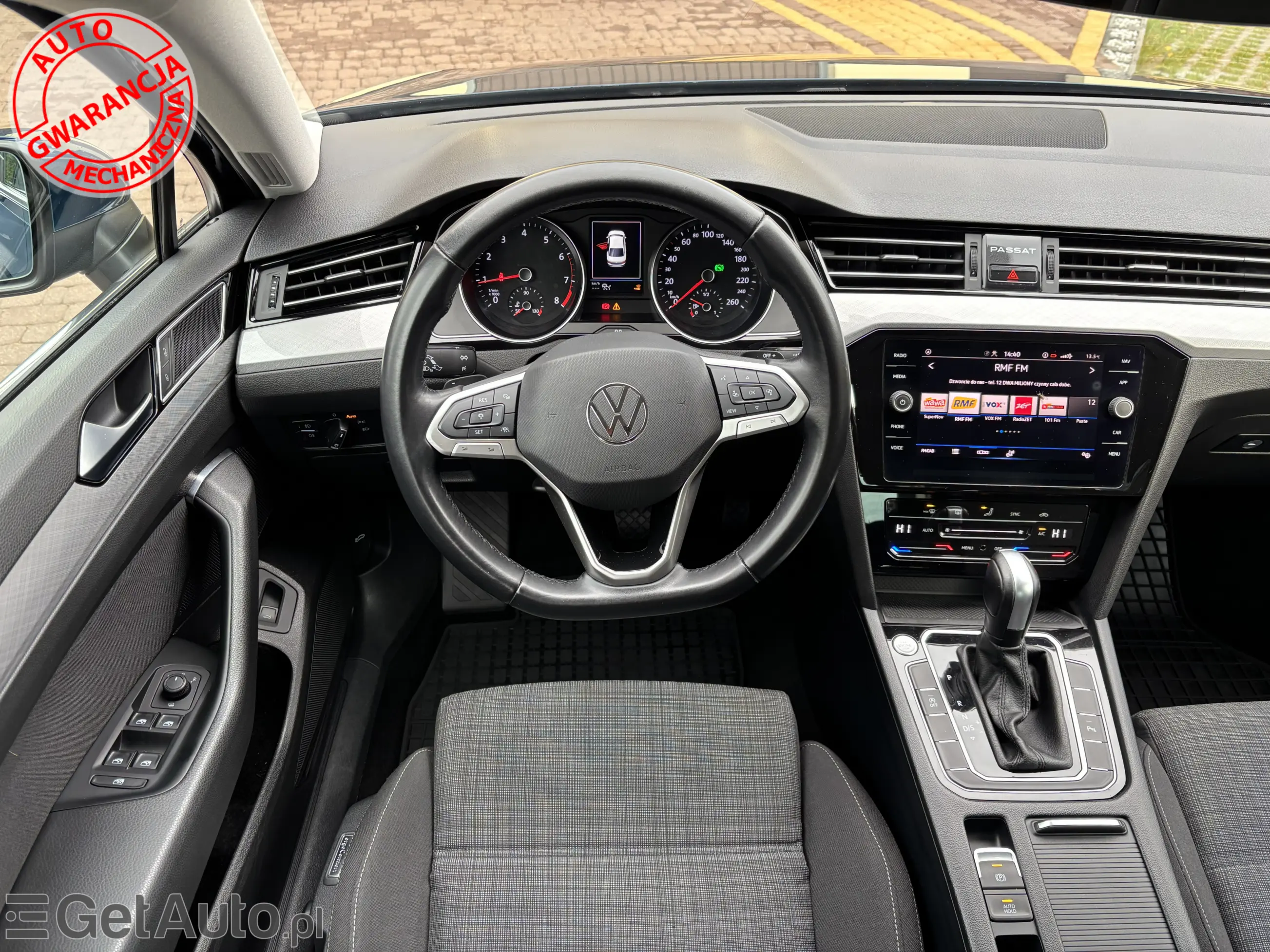 VOLKSWAGEN Passat Business DSG