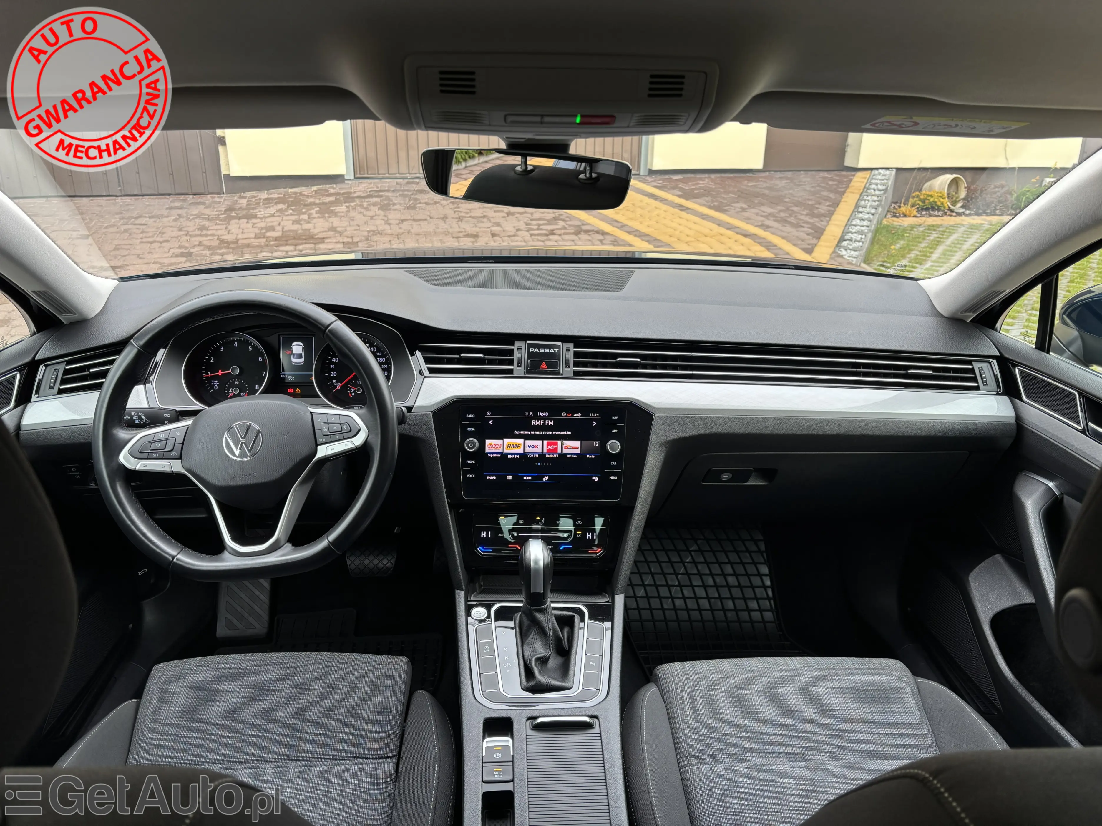 VOLKSWAGEN Passat Business DSG