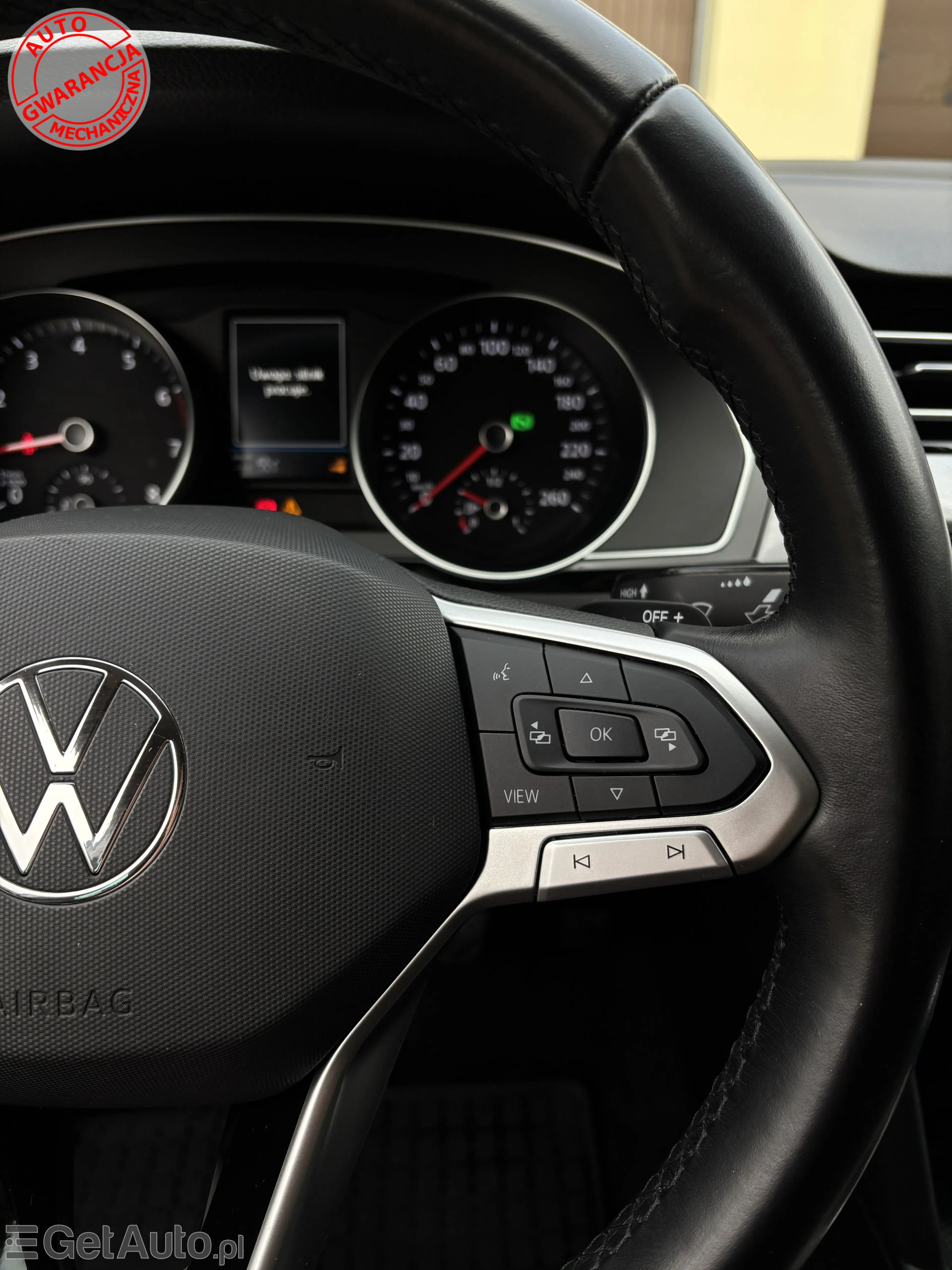 VOLKSWAGEN Passat Business DSG