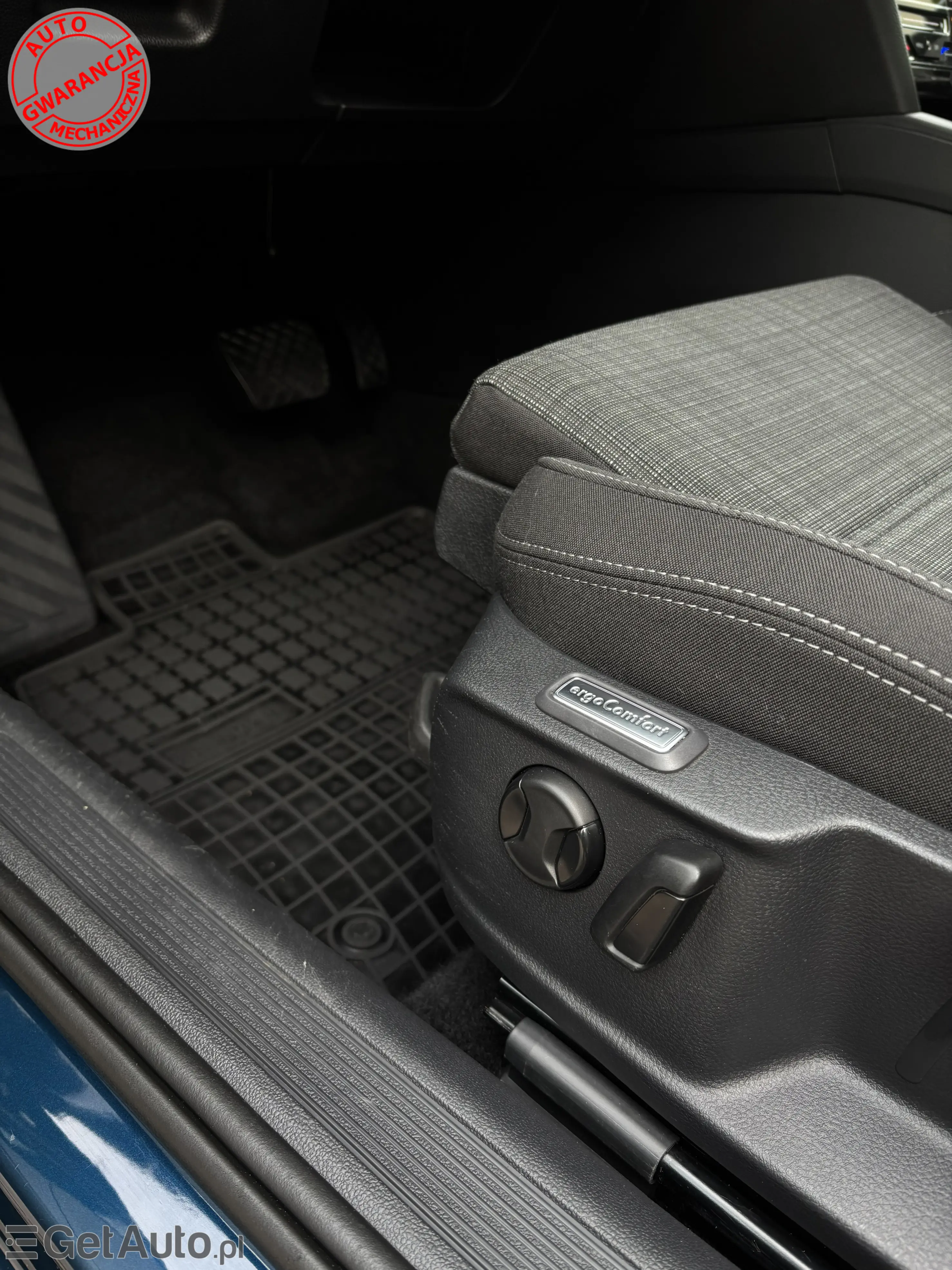 VOLKSWAGEN Passat Business DSG