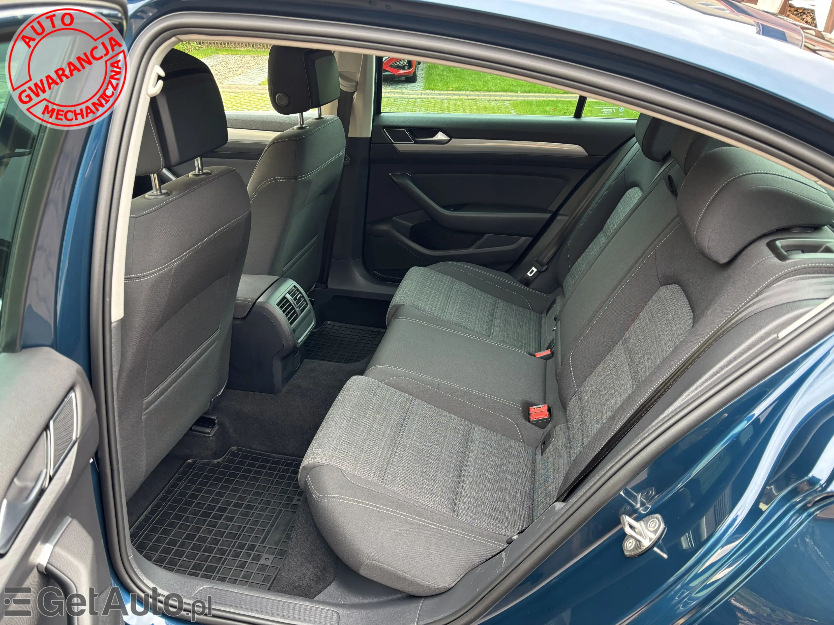 VOLKSWAGEN Passat Business DSG