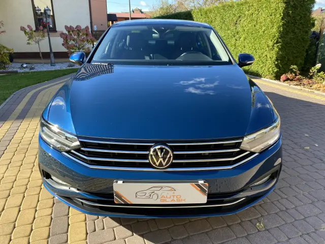 VOLKSWAGEN Passat Business DSG