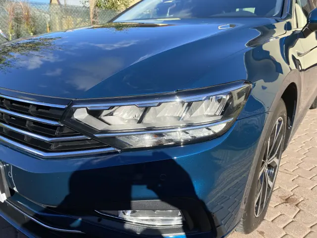 VOLKSWAGEN Passat Business DSG