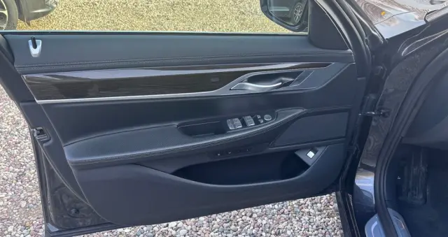 BMW Seria 7 730d