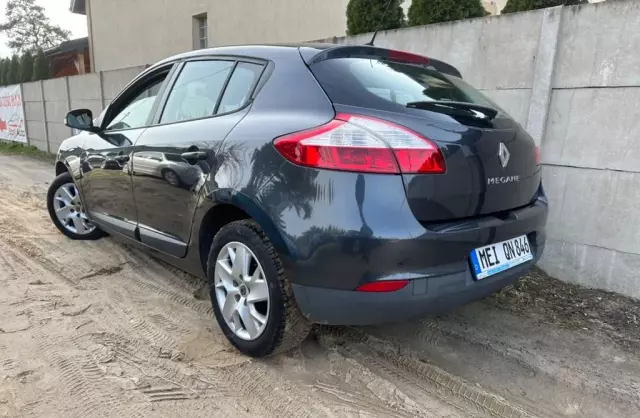 RENAULT Megane 
