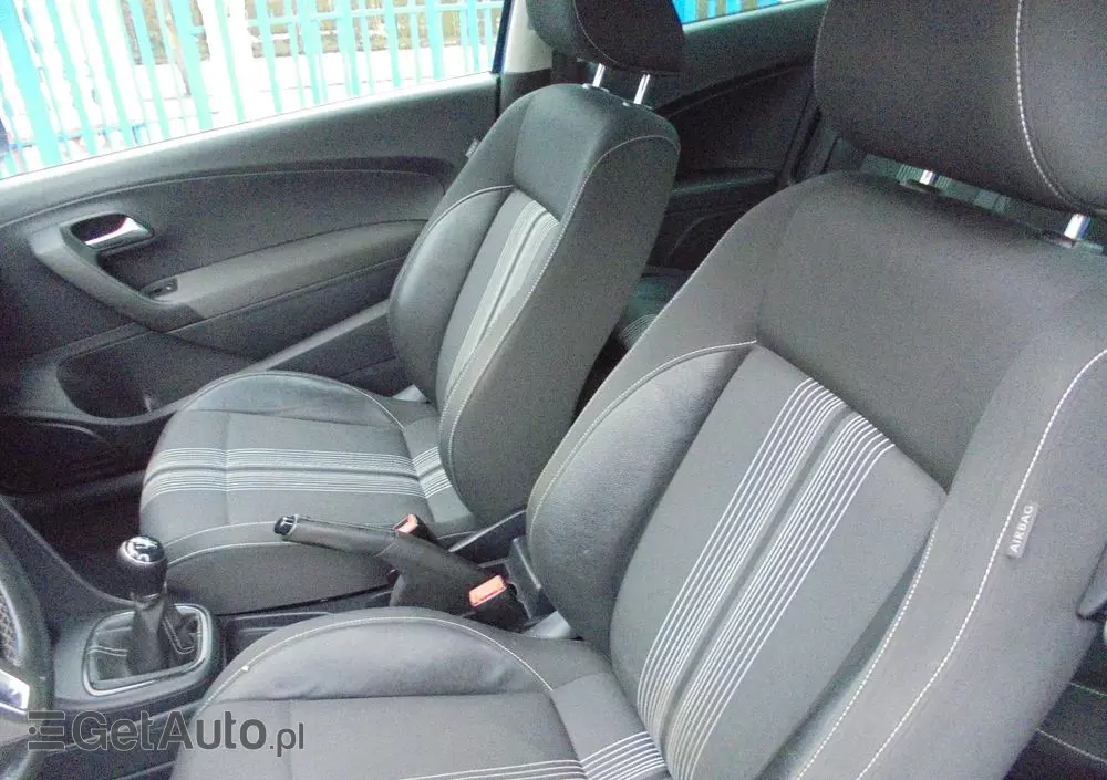 VOLKSWAGEN Polo 1.2 MATCH