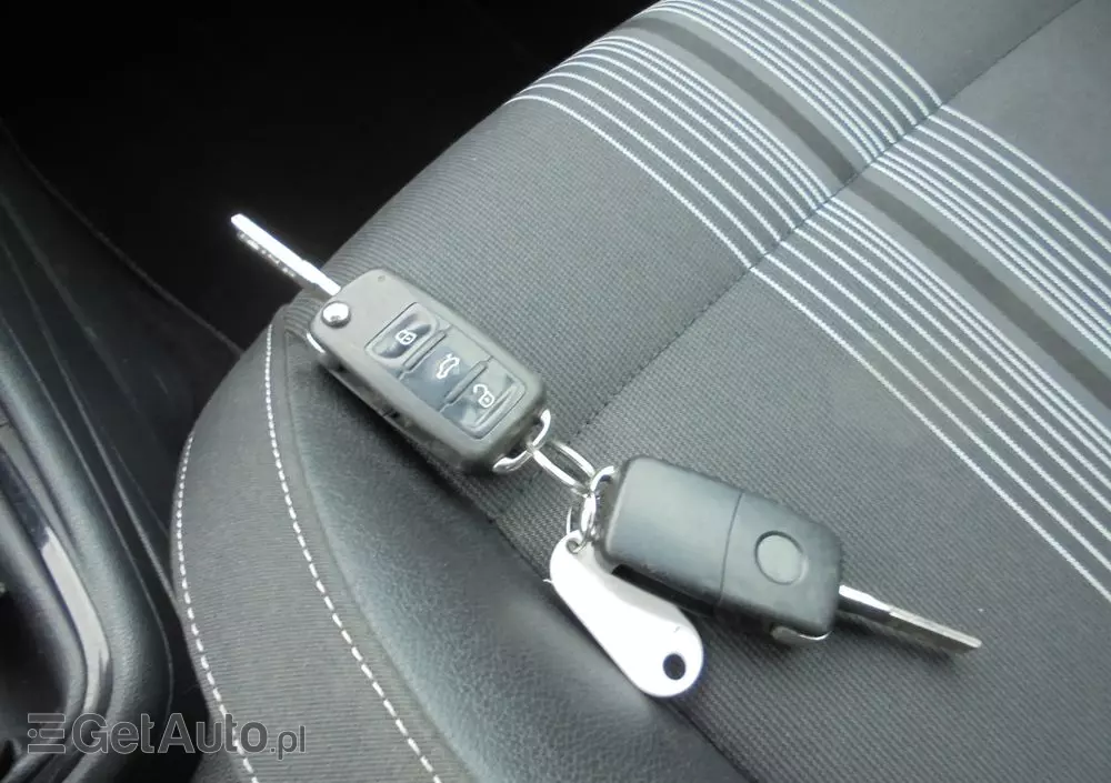 VOLKSWAGEN Polo 1.2 MATCH