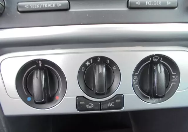 VOLKSWAGEN Polo 1.2 MATCH