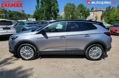 OPEL Grandland 