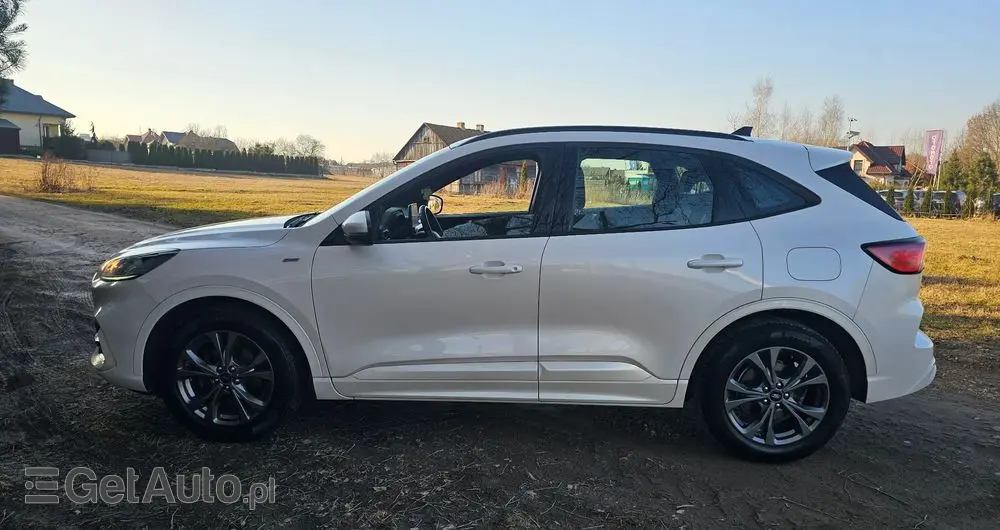 FORD Kuga 1.5 EcoBoost FWD ST-Line X