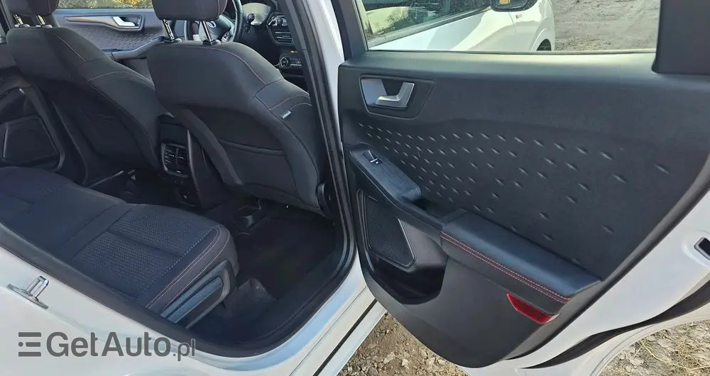 FORD Kuga 1.5 EcoBoost FWD ST-Line X