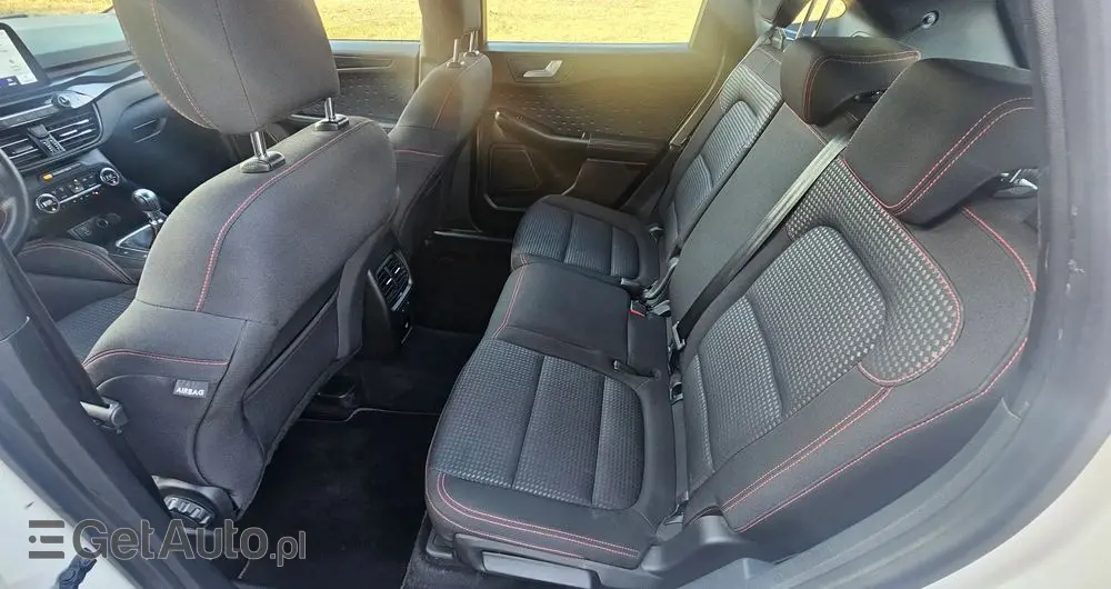 FORD Kuga 1.5 EcoBoost FWD ST-Line X