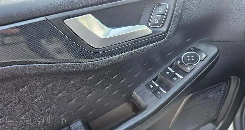 FORD Kuga 1.5 EcoBoost FWD ST-Line X