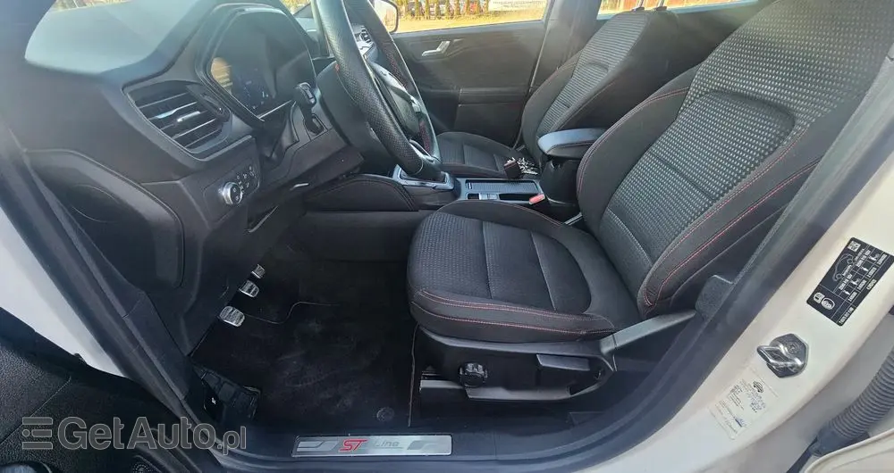 FORD Kuga 1.5 EcoBoost FWD ST-Line X