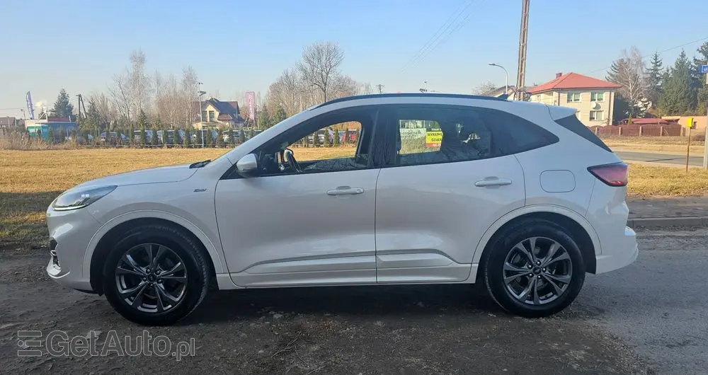 FORD Kuga 1.5 EcoBoost FWD ST-Line X