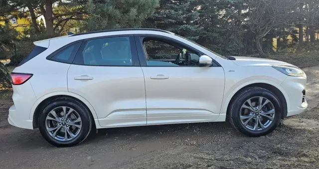 FORD Kuga 1.5 EcoBoost FWD ST-Line X