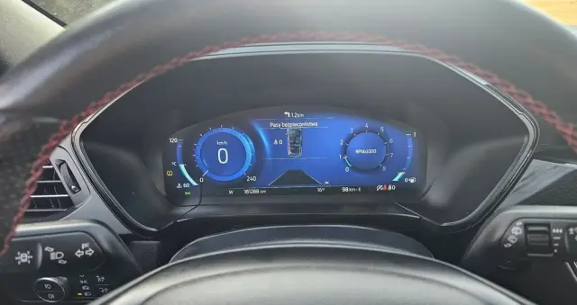 FORD Kuga 1.5 EcoBoost FWD ST-Line X