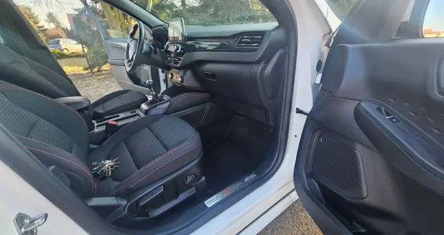 FORD Kuga 1.5 EcoBoost FWD ST-Line X