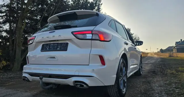 FORD Kuga 1.5 EcoBoost FWD ST-Line X