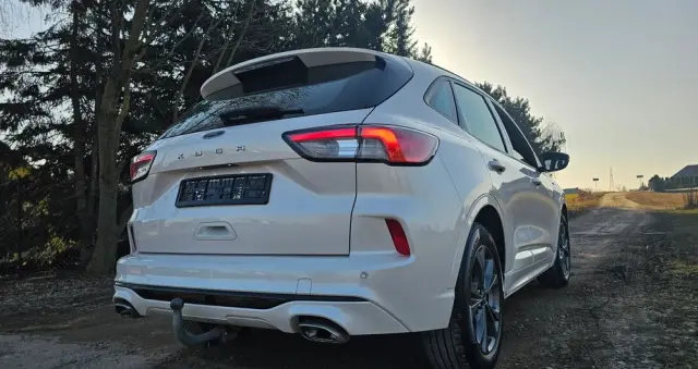 FORD Kuga 1.5 EcoBoost FWD ST-Line X