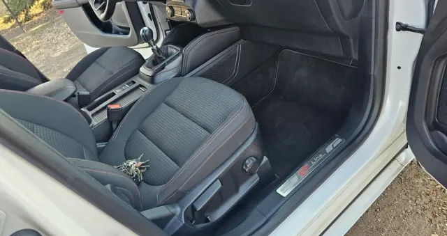 FORD Kuga 1.5 EcoBoost FWD ST-Line X