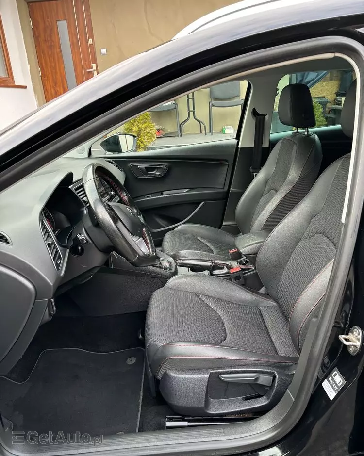 SEAT Leon ST 2.0 TDI DPF DSG FR