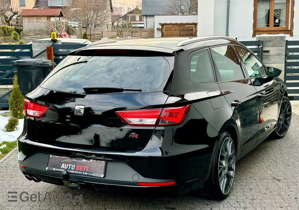 SEAT Leon ST 2.0 TDI DPF DSG FR