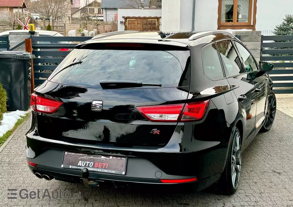 SEAT Leon ST 2.0 TDI DPF DSG FR