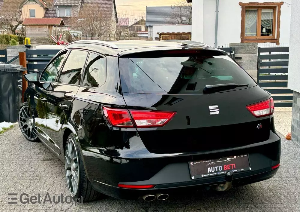 SEAT Leon ST 2.0 TDI DPF DSG FR